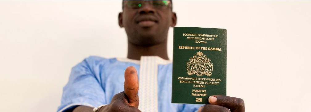 La Gambie adopte le passeport électronique